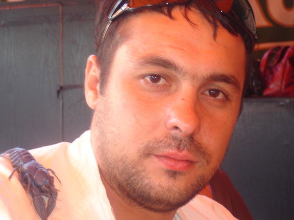 Неизвестно Неизвестно