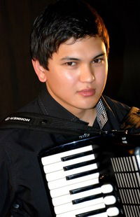 Махмуд Урумбаев