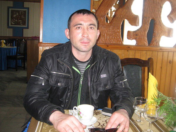 Юрий Легеня