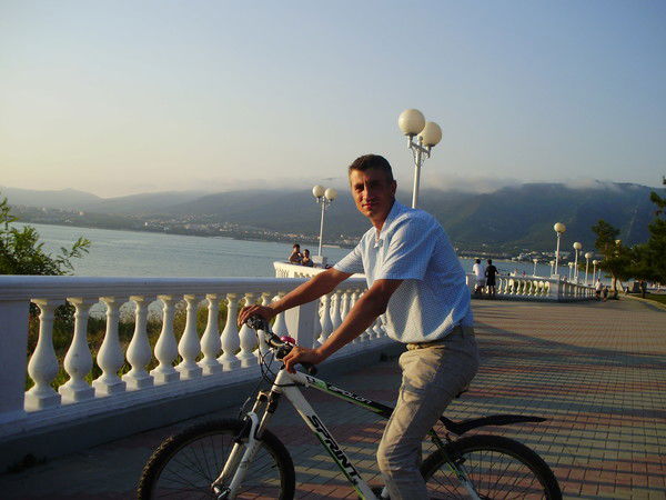 Дмитрий Покидов