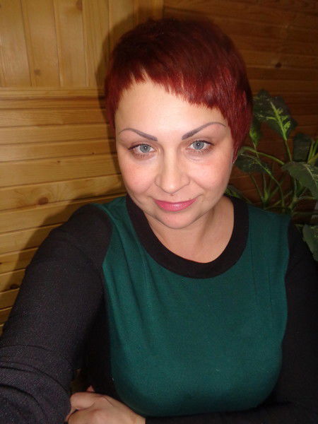 Анна Симонова