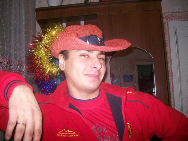 Антон Богданов