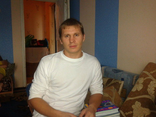 Александр Антонoв