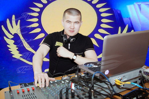 Аскар Темирханов