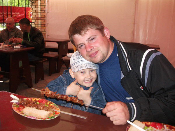 Денис Чугунов