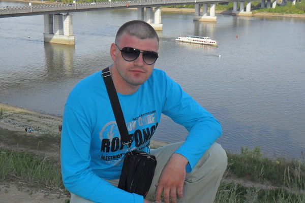 Сергей Плешков