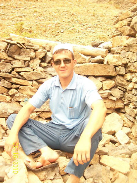 Асрор Хасанов