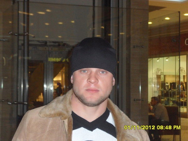 Андрей Захаров