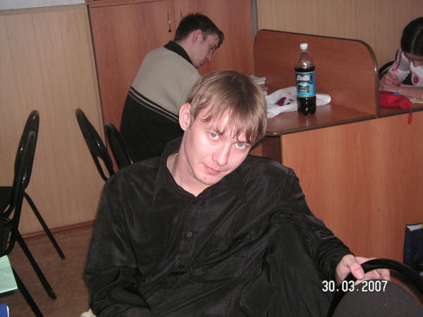 Антон Ковалёв