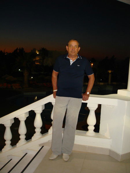 Виктор Мездрин