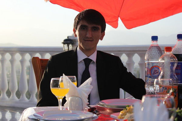 Илхом Сафаров