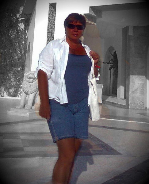 Любовь Азарова