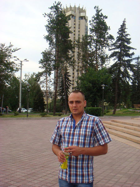 Руслан Альмуханов