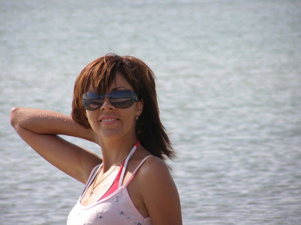 Лора Ежлова