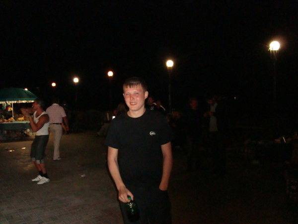 Илья Колесников