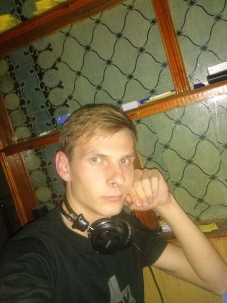 Александр Лемешенко