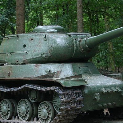 Андрей Белоус