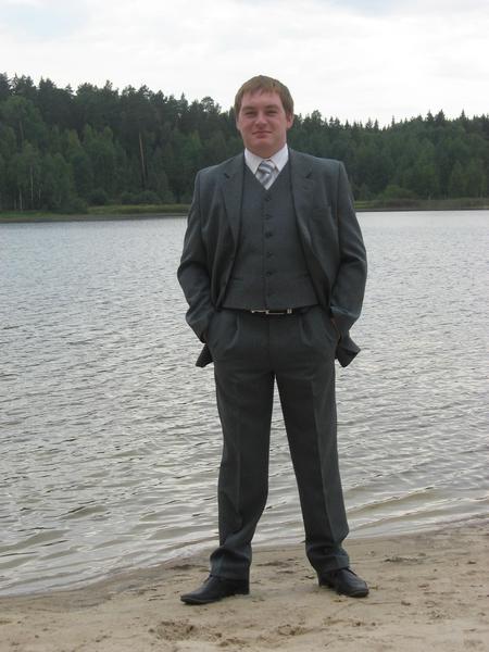 Артем Карлов