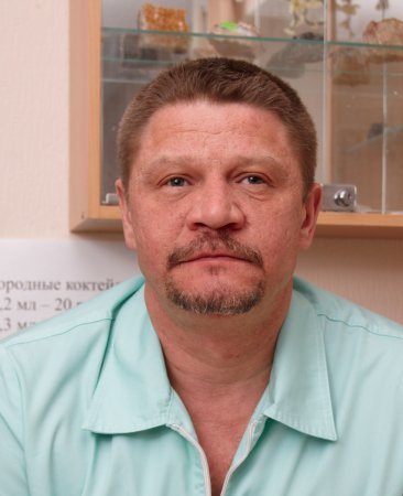 Юрий Гребенников