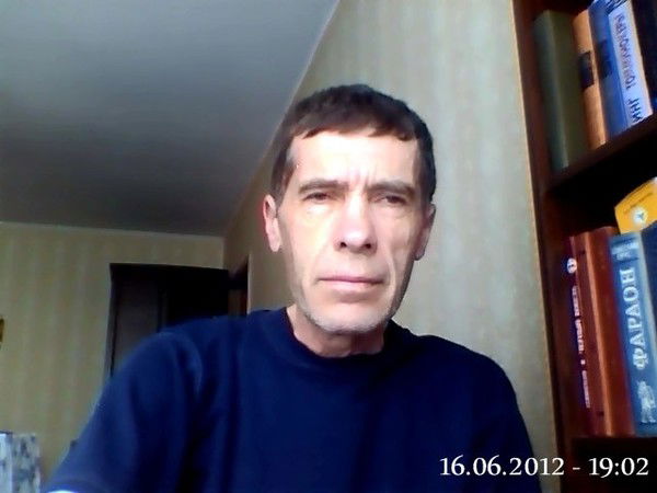 Юрий Иванов