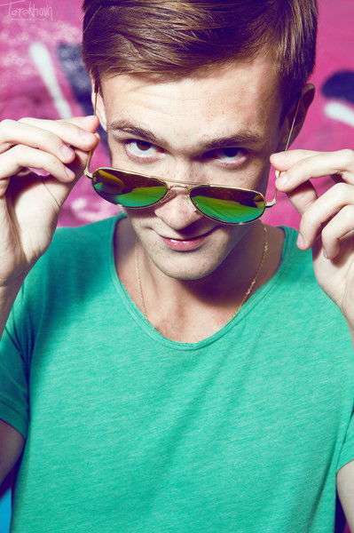 Неизвестно Неизвестно