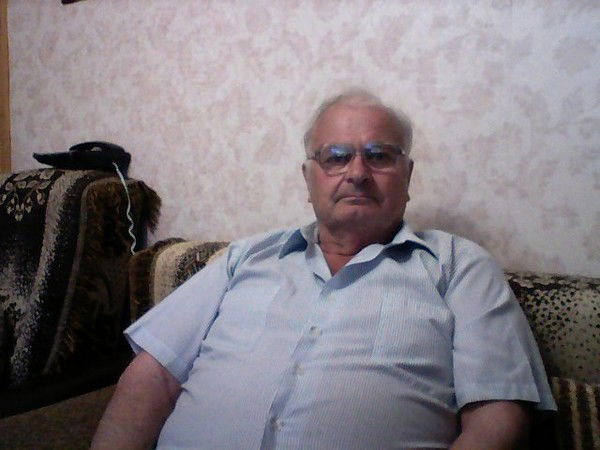 Алик Бондарь