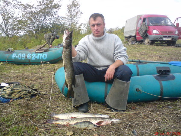 Денис Атрощенко