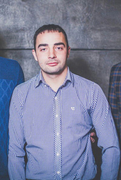 Аркадій Майор