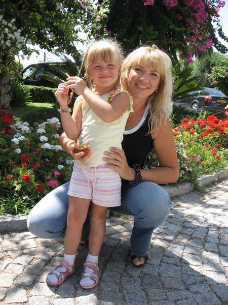 Лена Хорева