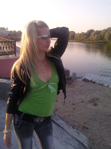 Алеся Котова