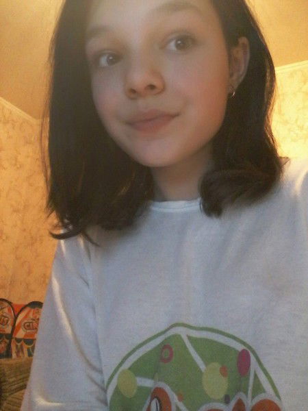 Лена Пиколова