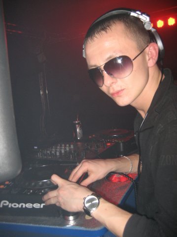 Неизвестно Неизвестно