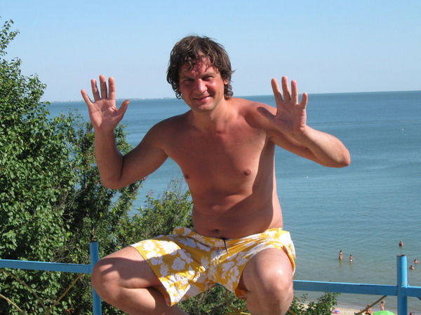 Анатолий Бурлаченко