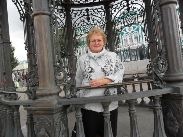 Елена Шмакова