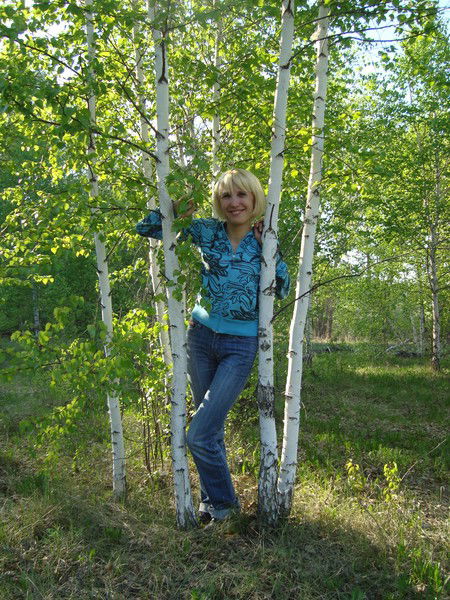 Юля Захарова