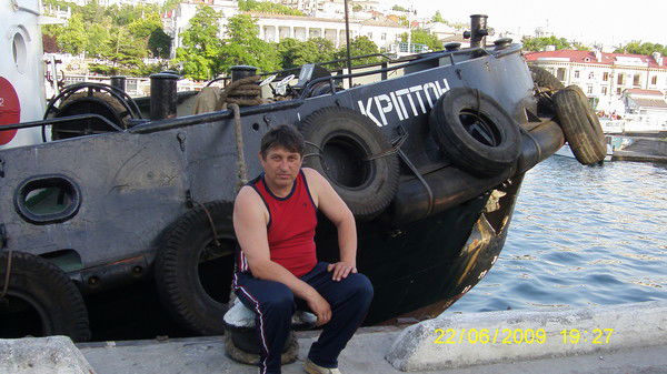 Виктор Кравцов