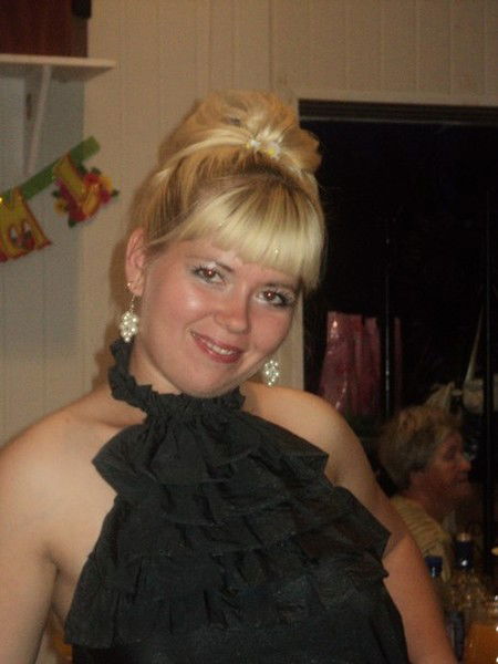 Неизвестно Неизвестно