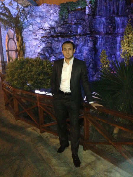 Ойбек Ахмадов