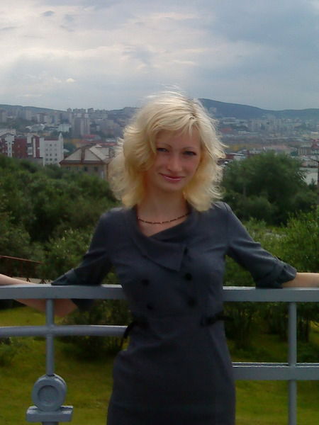 Юлия Апостол