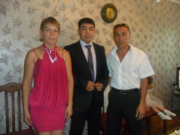 Аян Бисенов