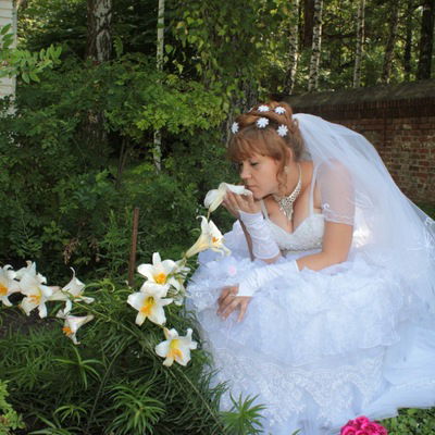 Юля Видеркер