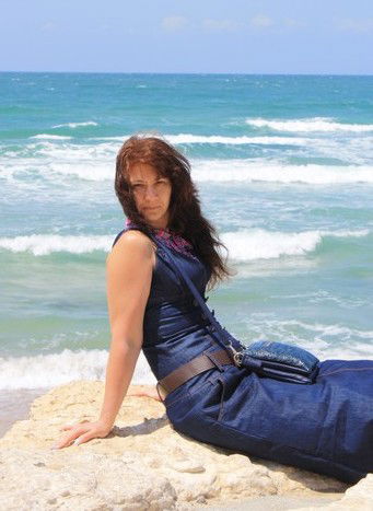 Елена Черных