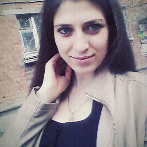 Виктория Леонова