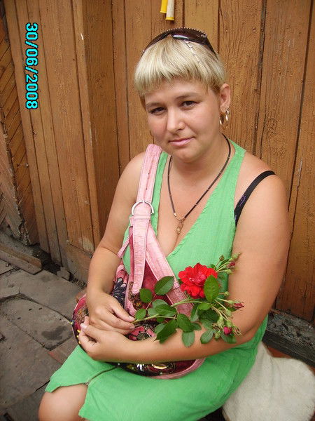 Лена Бусова