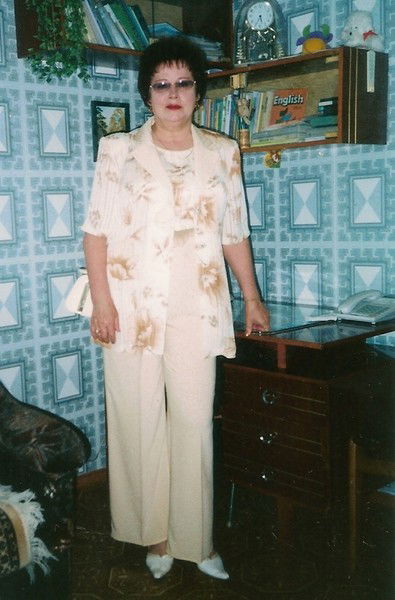 Людмила Гончарова