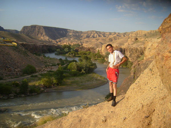 Улас Акжигит