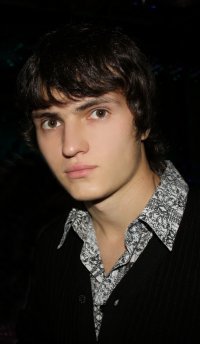 Владимир Евстигнеев