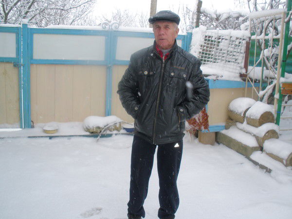 Николай Шут