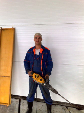 Александр Тихонов