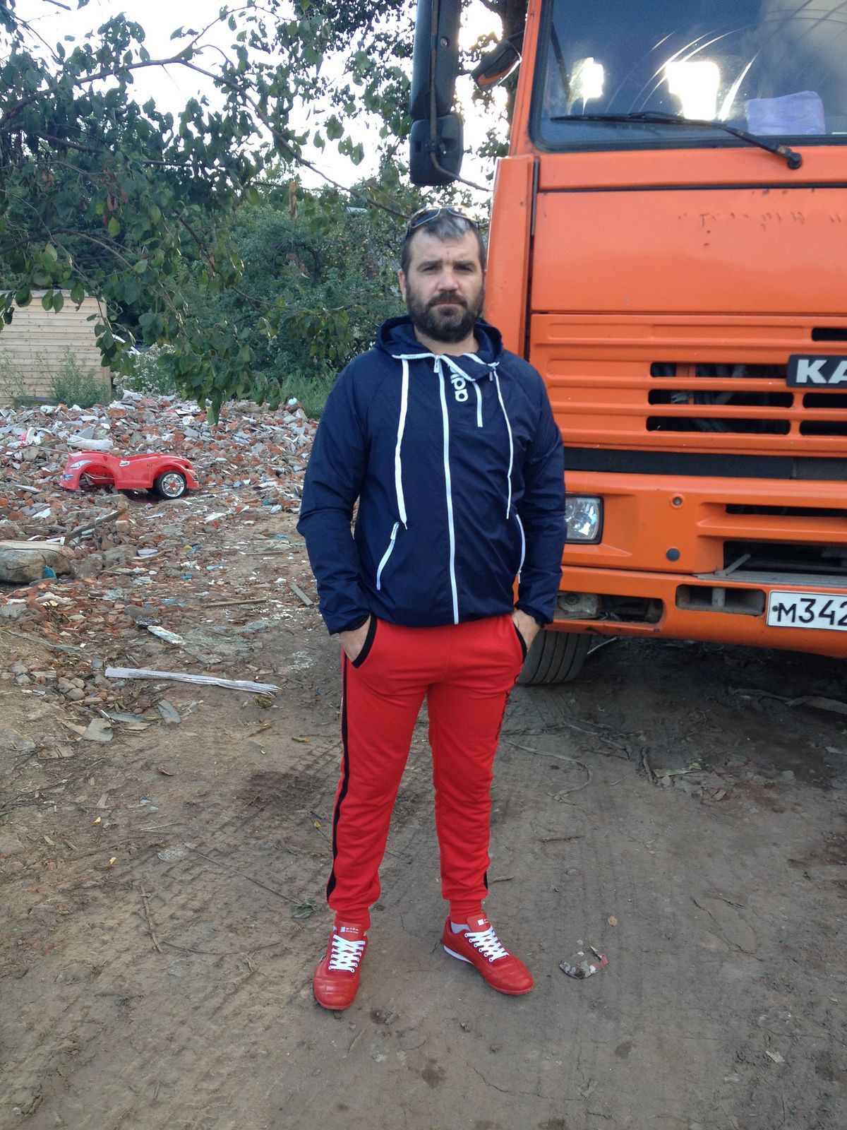 Виктор Шевцов